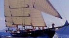 Classic Yacht BLACK SWAN
